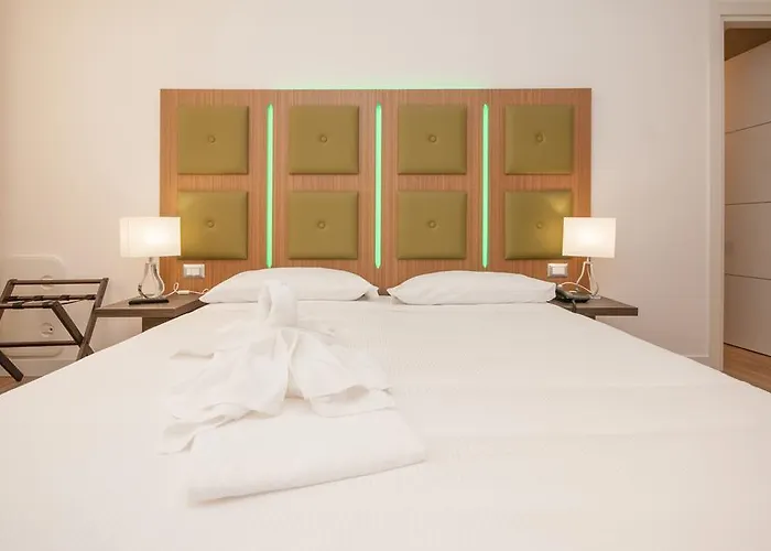 Oda ve Kahvaltı Vatican Relais 4*