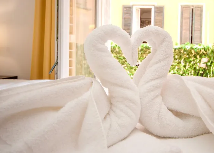 Oda ve Kahvaltı Vatican Relais 4*